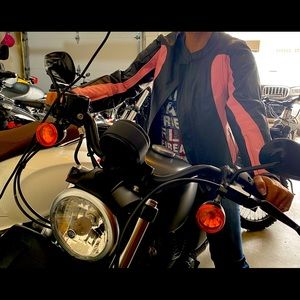 Women’s BILT Motorcycle Jacket with Armor